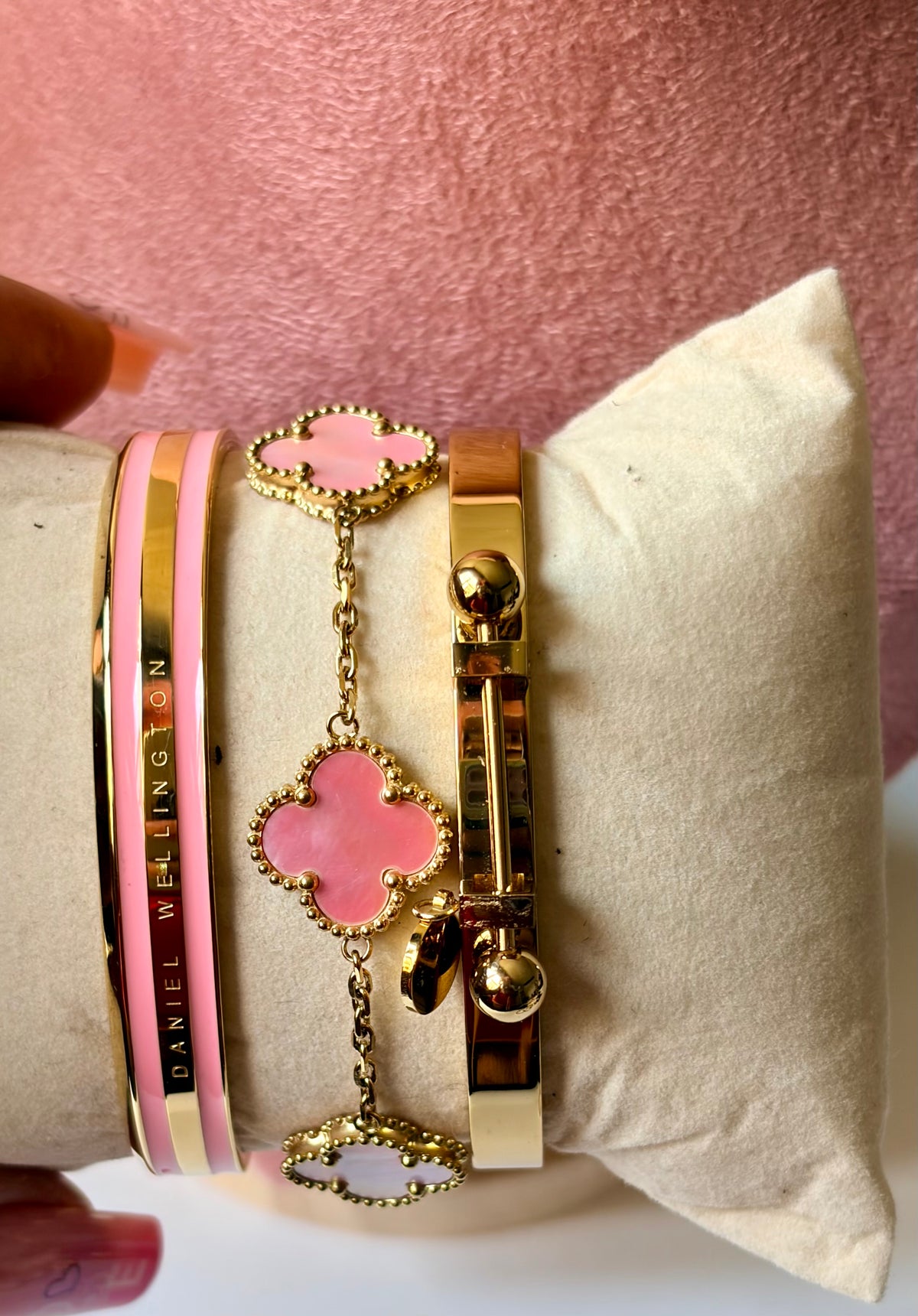 Pink set